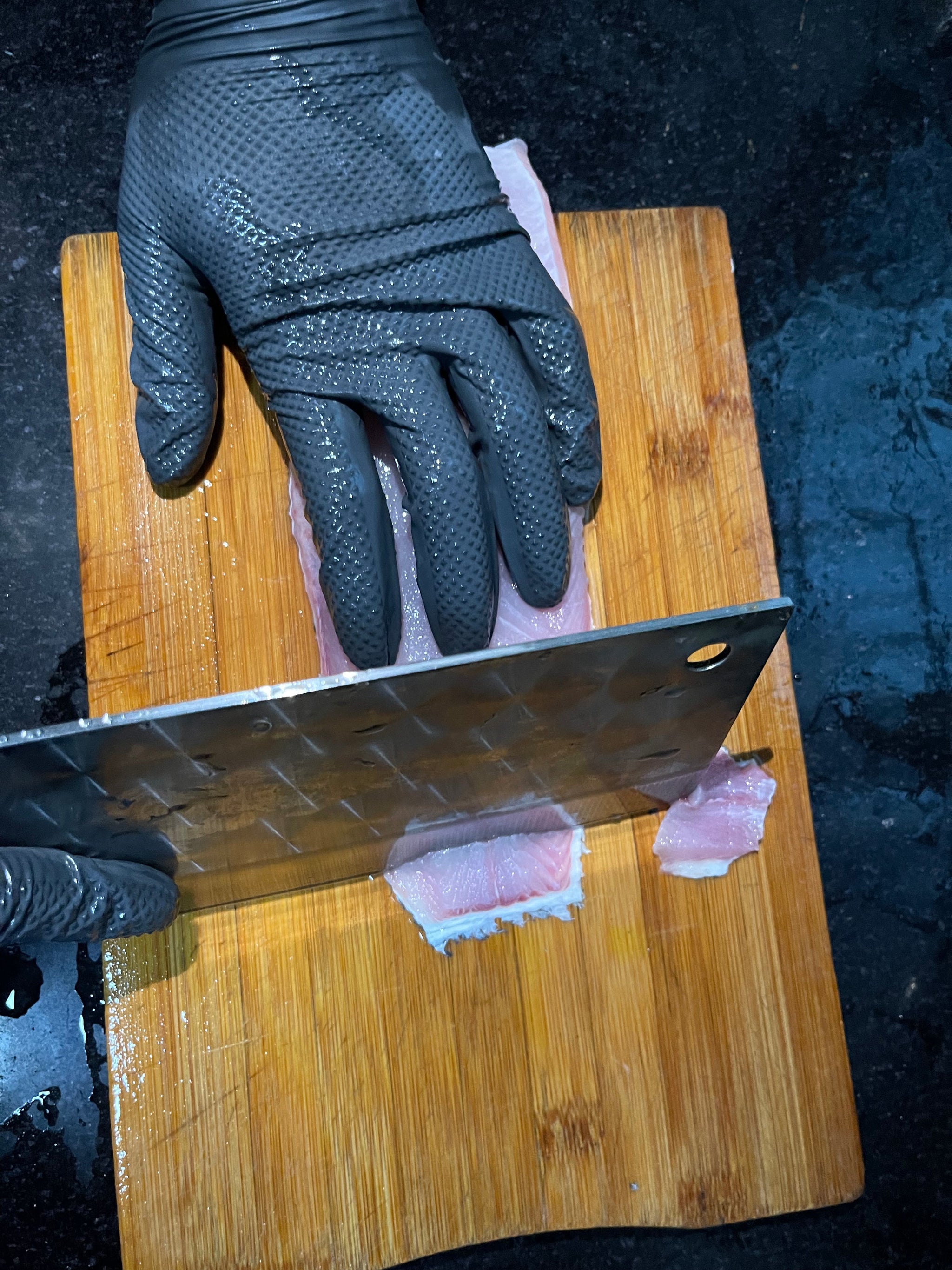 GP GRAFT Blue Nitrile Gloves: The Smart Choice for Professionals